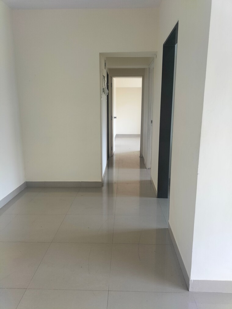 Room, hubtown-greenwoods 2 Bedroom 617 Sq.Ft. Apartment In Vartak Nagar Thane 9570084