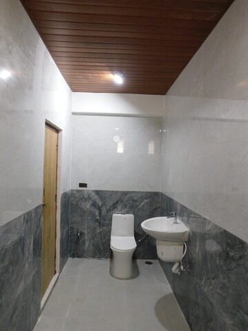 Master Bedroom in 3 BHK Builder Floor at Kondapur – for Rent