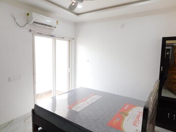 Bedroom in 3 BHK Builder Floor at Kondapur – for Rent
