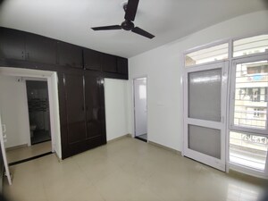 Room in 2 BHK Apartment at JM Aroma, Sector 75 – for Rent