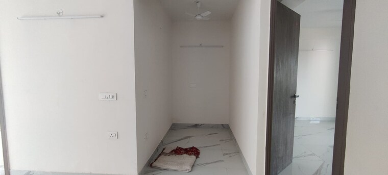 Other, smart-world-gems 3.5 Bedroom 1800 Sq.Ft. Builder Floor In Sector 89 Gurgaon 9564638