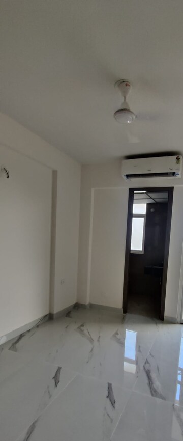 3.5 BHK Builder Floor For Rent in Smart World Gems, Sector 89