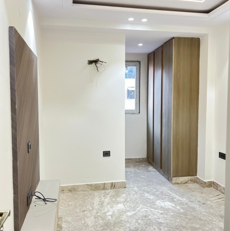 Room, shalimar-bagh-bh-west-block-rwa 3 Bedroom 100 Sq.Yd. Builder Floor In Shalimar Bagh Delhi 9564643