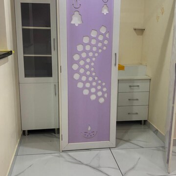 Room in 2 BHK Apartment at Jakhan – for Rent