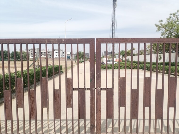 Exterior View, bptp-parkland-pride-phase-2  368 Sq.Yd. Plot In Sector 77 Faridabad 9564677