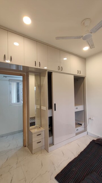 2 BHK Apartment For Rent in Pivotal Paradise, Sector 62