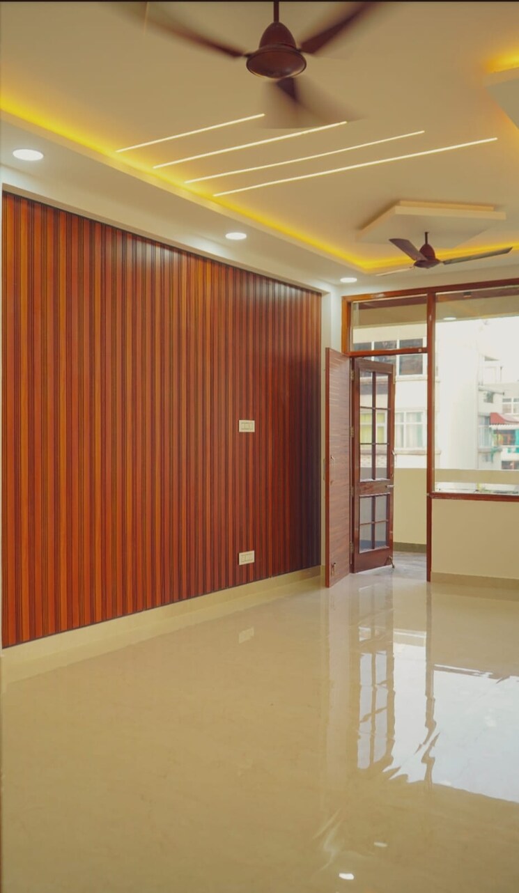 Room, mrs-hi-greens 3 Bedroom 1900 Sq.Ft. Apartment In Kishanpura Zirakpur 9564694