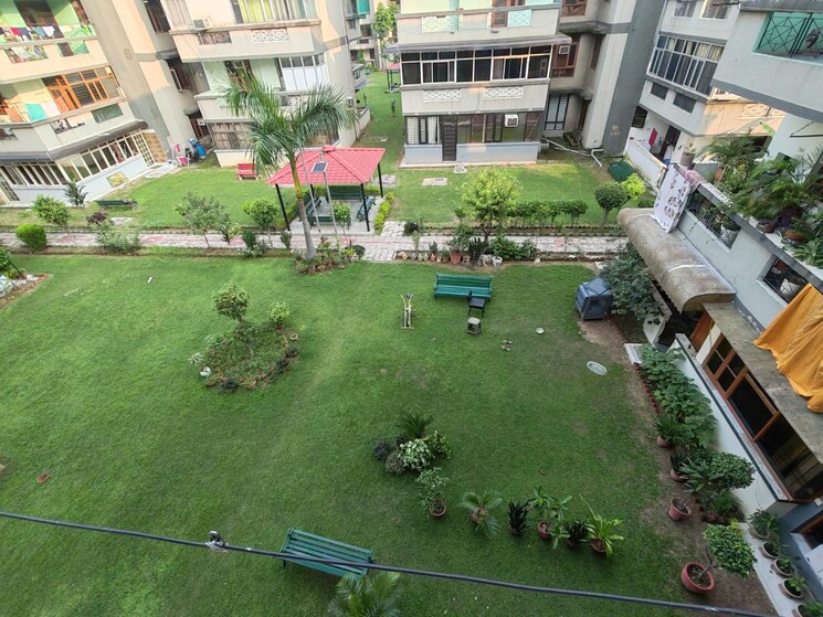 Garden, mrs-hi-greens 3 Bedroom 1900 Sq.Ft. Apartment In Kishanpura Zirakpur 9564694