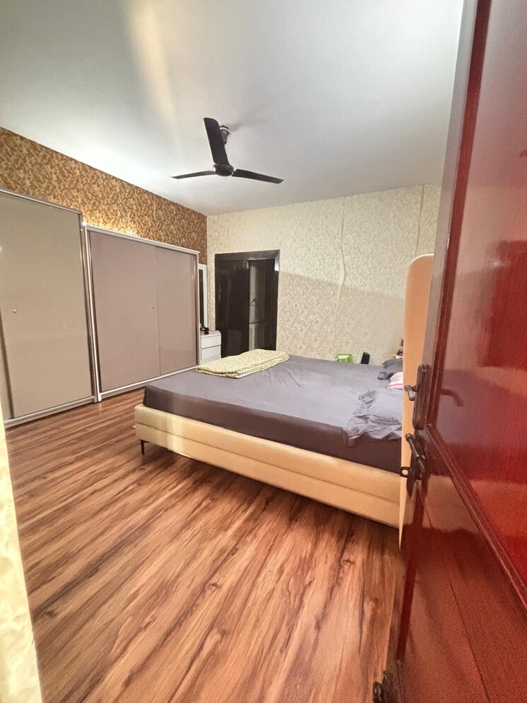 Bedroom, sainik farm 4 Bedroom 4500 Sq.Ft. Independent House In Sainik Farm Delhi 9564731