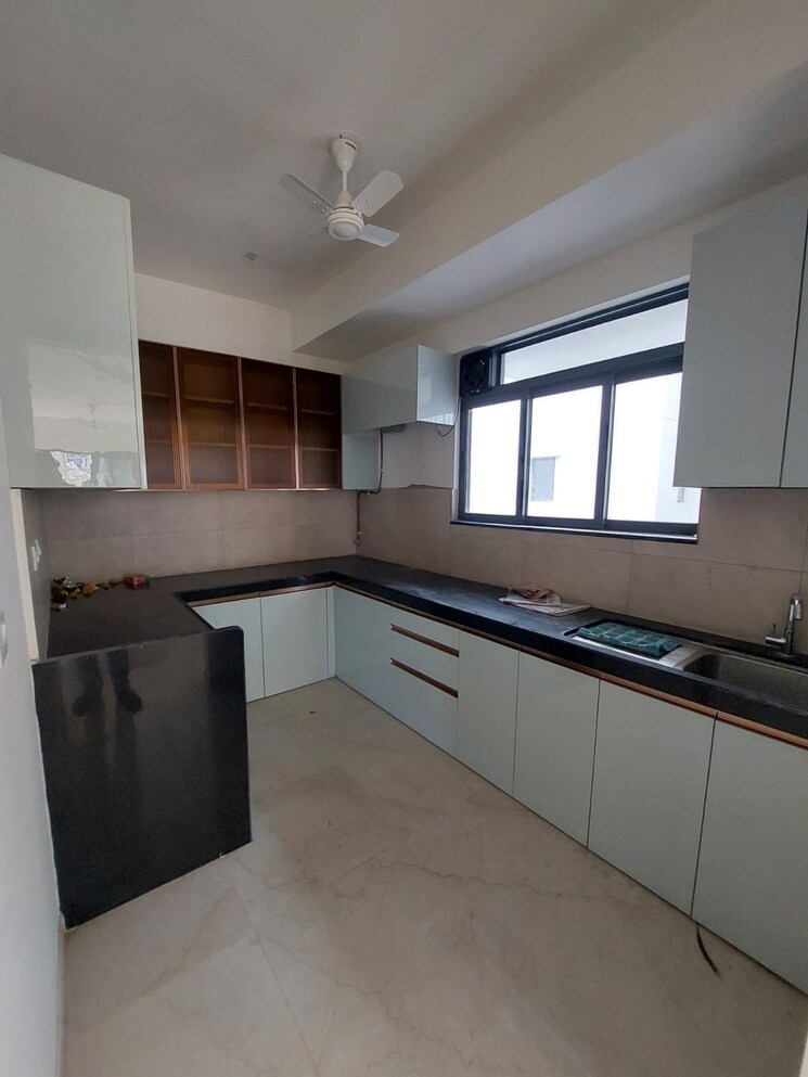 Kitchen, hiranandani-highland 2 Bedroom 594 Sq.Ft. Apartment In Powai Mumbai 9564733