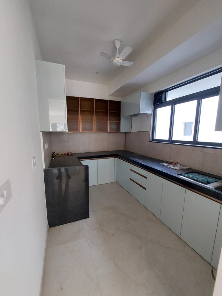 Kitchen, hiranandani-highland 2 Bedroom 594 Sq.Ft. Apartment In Powai Mumbai 9564733