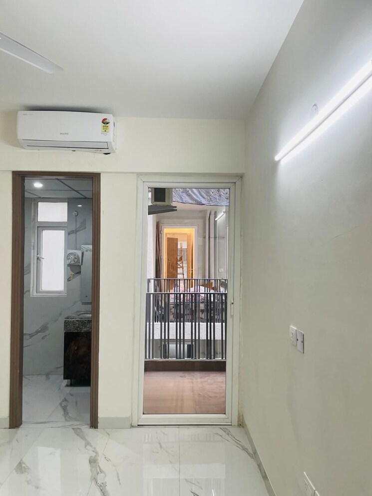 undefined, smart-world-gems 2.5 Bedroom 1192 Sq.Ft. Builder Floor In Sector 89 Gurgaon 9564762