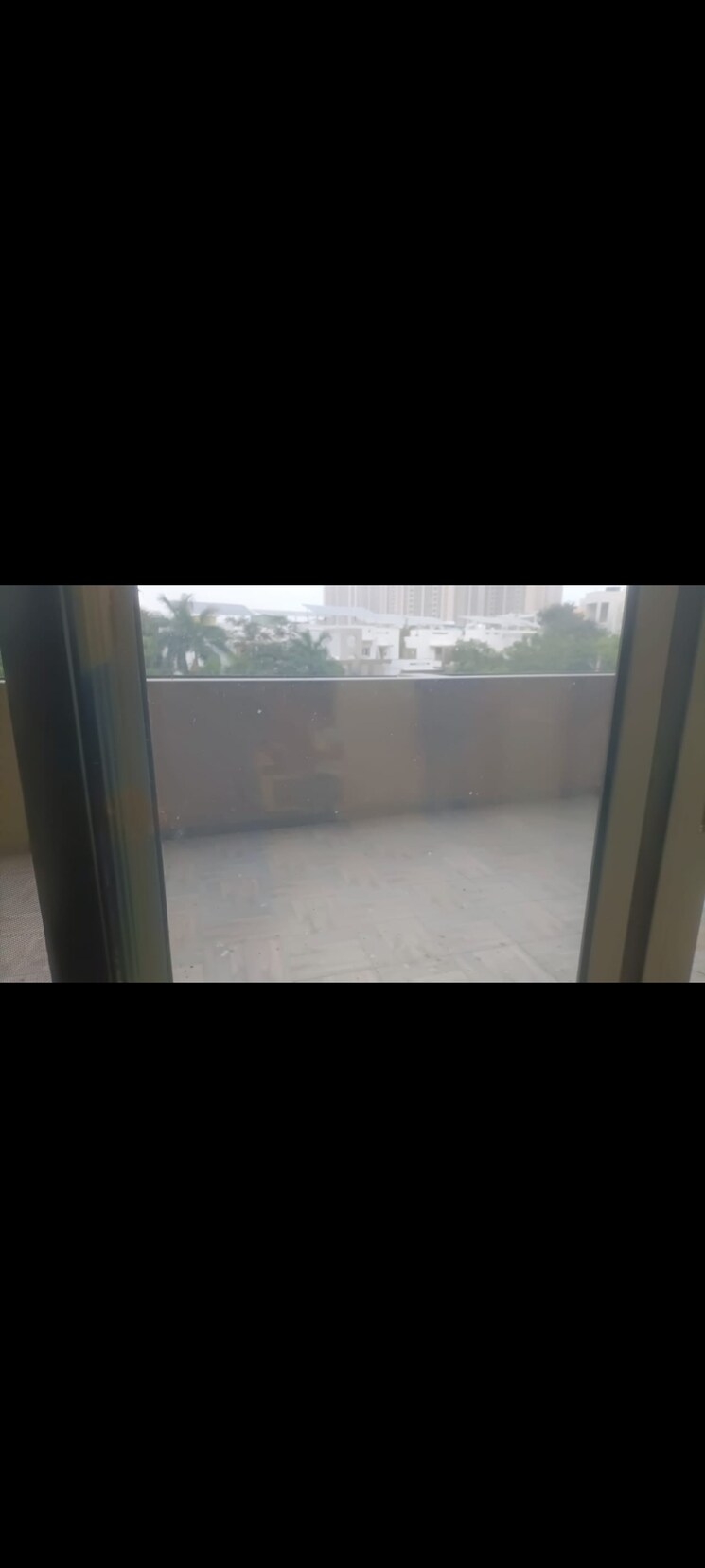 Room, sun-atmosphere 2.5 Bedroom 1200 Sq.Ft. Apartment In Shela Ahmedabad 9564809