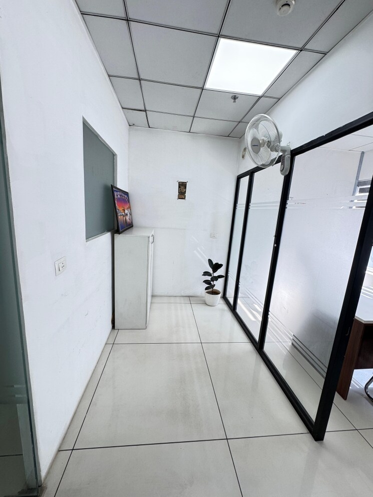 undefined, sector 74 a Commercial Office Space in IT/SEZ 600 Sq.Ft. In Sector 74 A Mohali 9564829