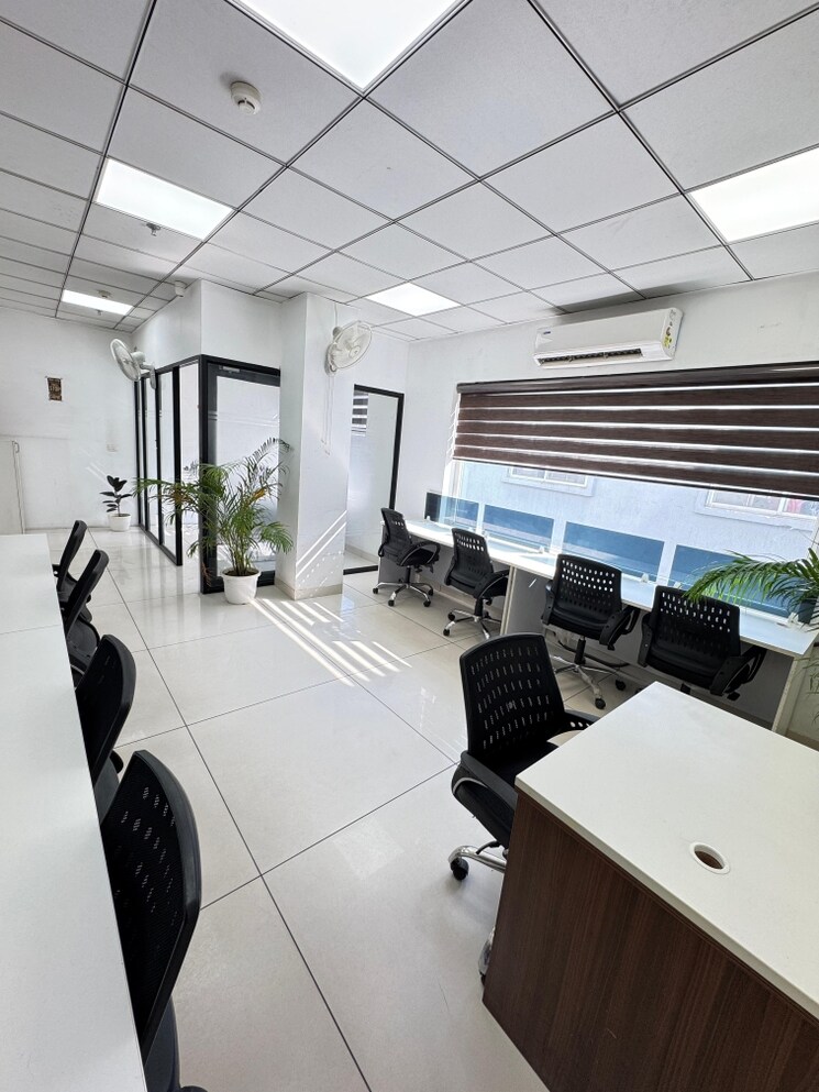 Team Area, sector 74 a Commercial Office Space in IT/SEZ 600 Sq.Ft. In Sector 74 A Mohali 9564829