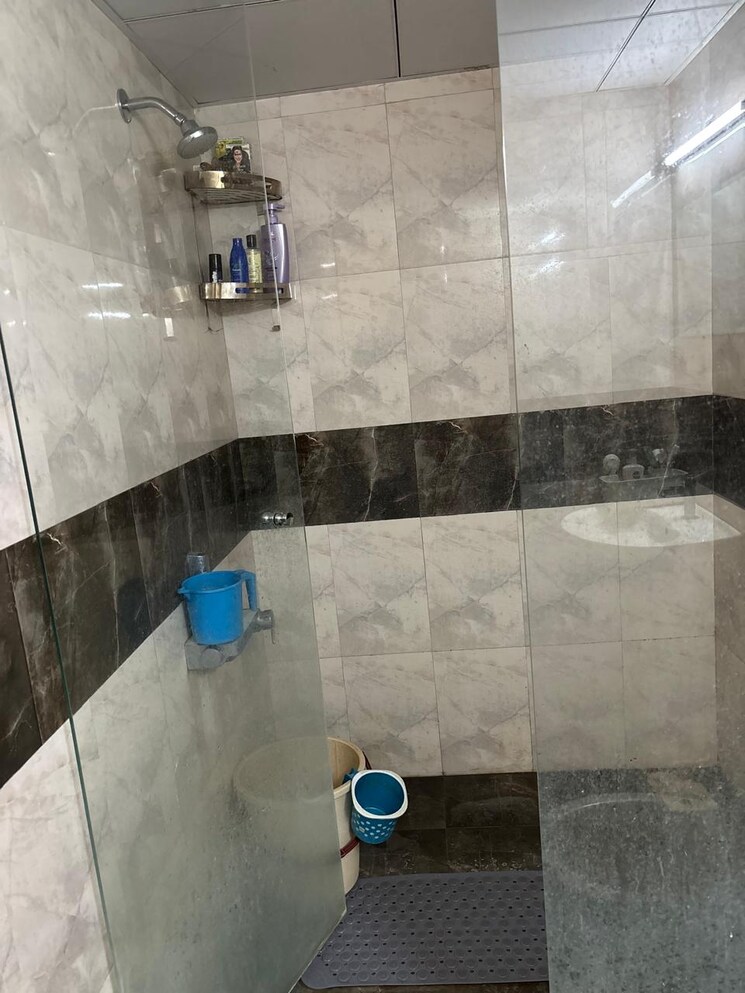 Bathroom, casagrand-lorenza 3 Bedroom 1475 Sq.Ft. Apartment In Kogilu Bangalore 9564837