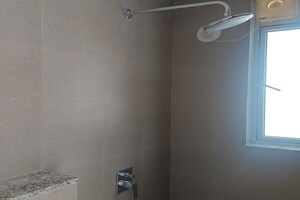 Furnished Amenities in 3 BHK Apartment at Runwal Forests, Kanjurmarg West – for Rent