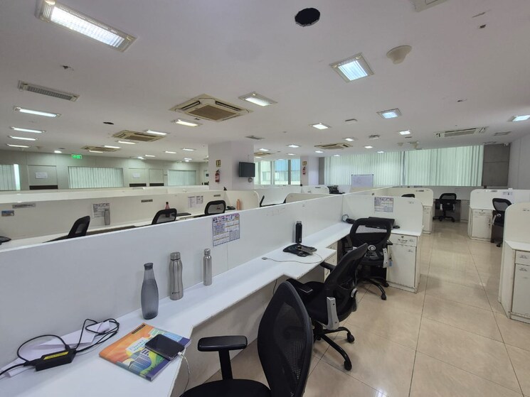 Team Area, platinum-techno-park Commercial Office Space 5777 Sq.Ft. In Vashi Sector 30 Navi Mumbai 9564930