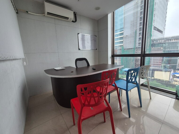 Team Area, platinum-techno-park Commercial Office Space 5777 Sq.Ft. In Vashi Sector 30 Navi Mumbai 9564930