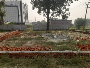  Plot – Garden View at Mohanlalganj - for Sale