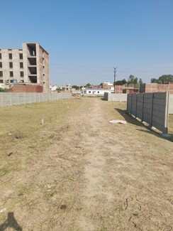 Plot For Sale in Pandey Vihar