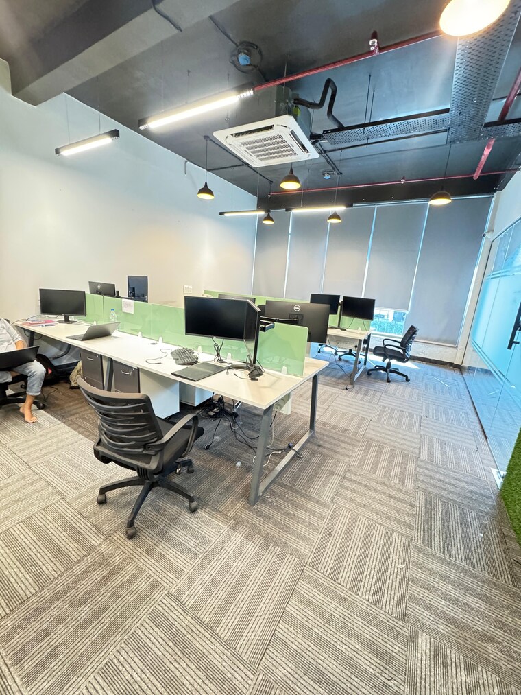 Team Area, sector 74 Commercial Office Space 2800 Sq.Ft. In Sector 74 Mohali 9564955