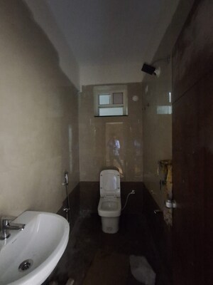 Attached Bathroom in 3 BHK Apartment at Kondapur – for Rent