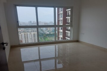 Room in 3 BHK Apartment at Runwal Forests, Kanjurmarg West – for Rent