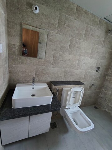 Bathroom in 3 BHK Apartment at Prestige Primrose Hills, Banashankari 6th Stage – for Rent