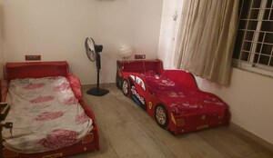 Bedroom in 6+ BHK Independent House at Hbr Layout – for Sale