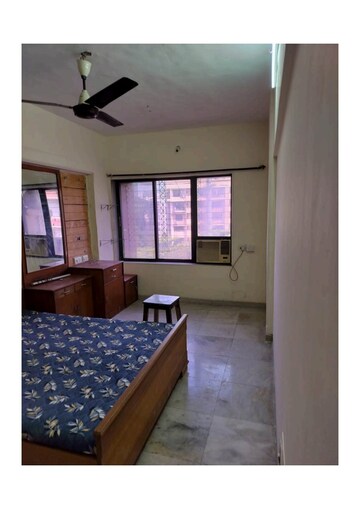 Kitchen in 1.5 BHK Apartment at New Highway Park E-3 CHS, Kandivali East – for Rent