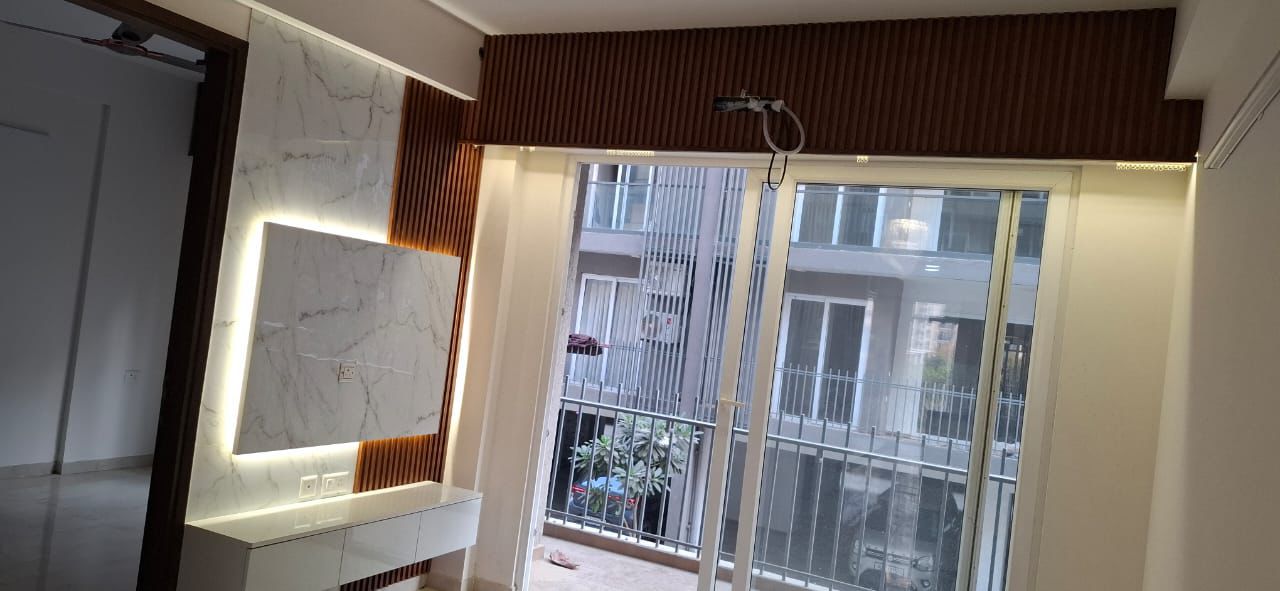 3.5 BHK Builder Floor For Rent in Smart World Gems