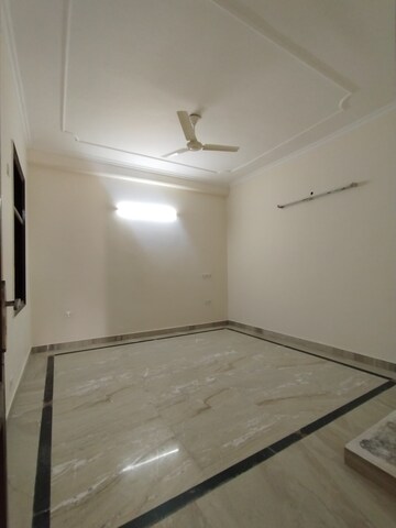 3 BHK Builder Floor For Sale in South Extension ii