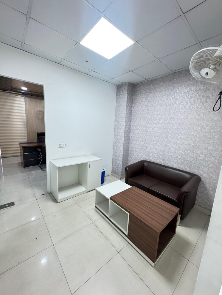 Team Area, sector 74 a Commercial Office Space in IT/SEZ 800 Sq.Ft. In Sector 74 A Mohali 9564985