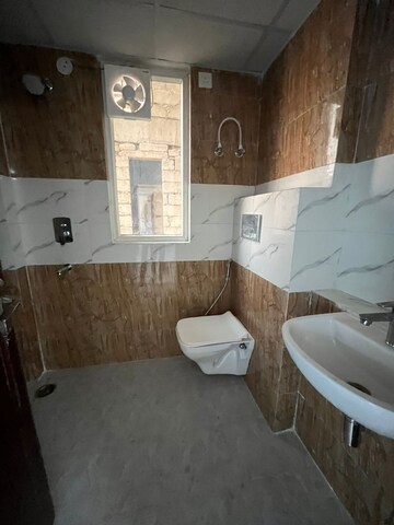 Master Bedroom in 3 BHK Apartment at Unnati Fortune The Aranya, Sector 119 – for Rent