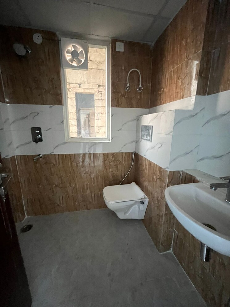 Master Bedroom, unnati-fortune-the-aranya 3 Bedroom 1425 Sq.Ft. Apartment In Sector 119 Noida 9564978