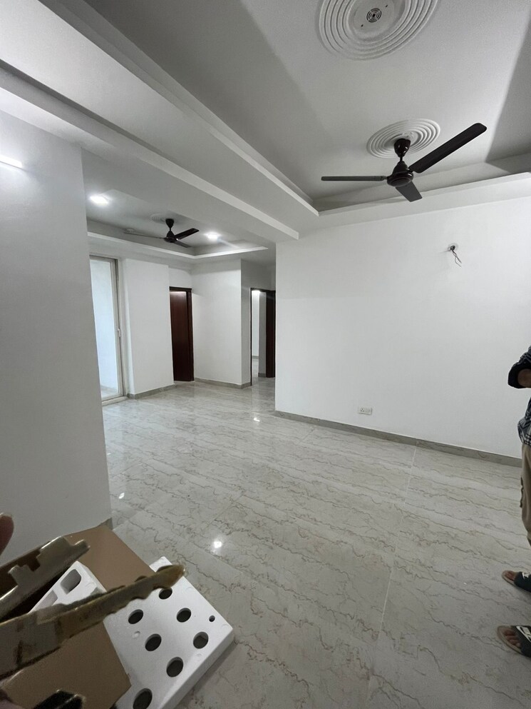 Room, unnati-fortune-the-aranya 3 Bedroom 1425 Sq.Ft. Apartment In Sector 119 Noida 9564978