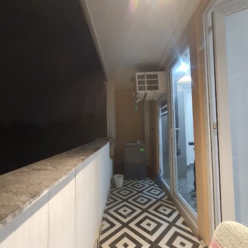 Building Lobby in 3 BHK Builder Floor at Malviya Nagar – for Rent