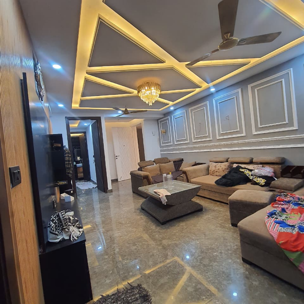 3 BHK + Servant Room Builder Floor For Rent in Sagra Prop