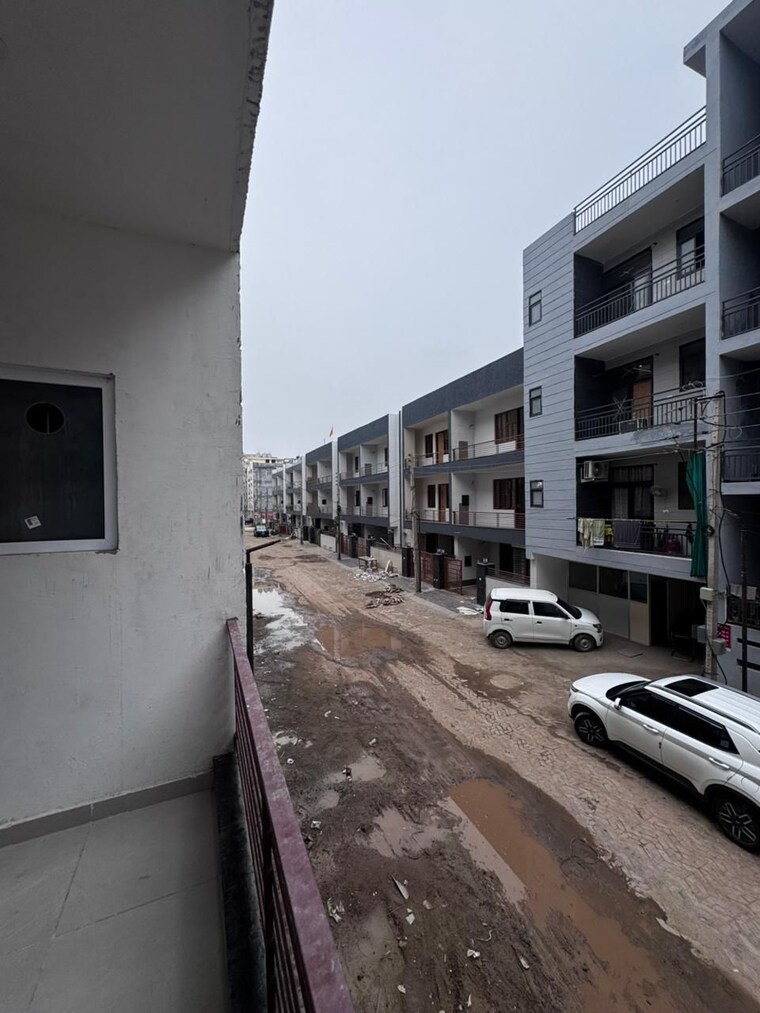 Exterior View, dhakoli 3 Bedroom 110 Sq.Yd. Apartment In Dhakoli Zirakpur 9565050