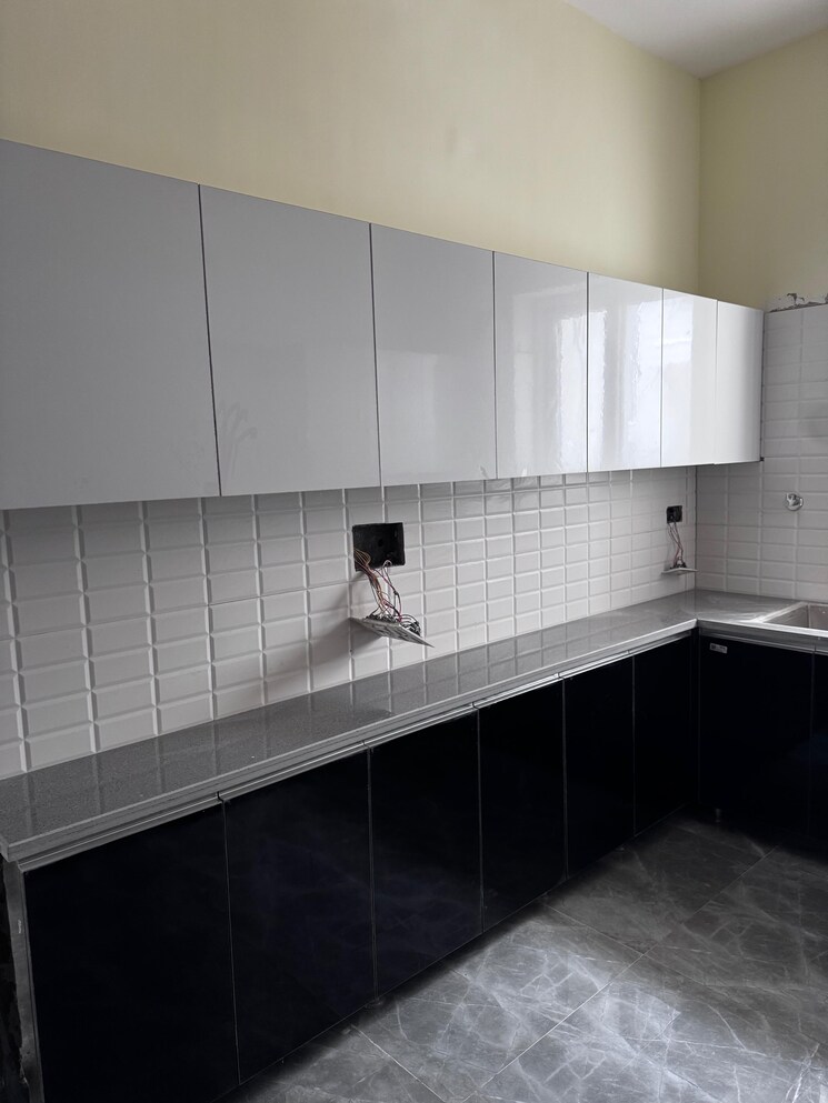 Kitchen, dhakoli 3 Bedroom 110 Sq.Yd. Apartment In Dhakoli Zirakpur 9565086