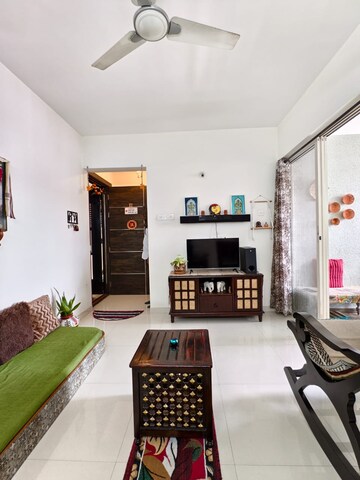 2 BHK Apartment For Rent in Sun City