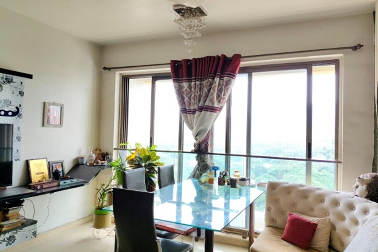 Gym, kalpataru-aura 2 Bedroom 751 Sq.Ft. Apartment In Ghatkopar West Mumbai 9565090