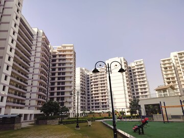 3.5 BHK Apartment For Rent in Pareena Express Heights, Sector 99