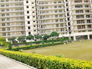 3.5 BHK Apartment – Exterior View View at Pareena Express Heights, Sector 99 - for Rent