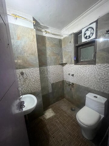 Bathroom in 1 BHK Builder Floor at Saket – for Rent