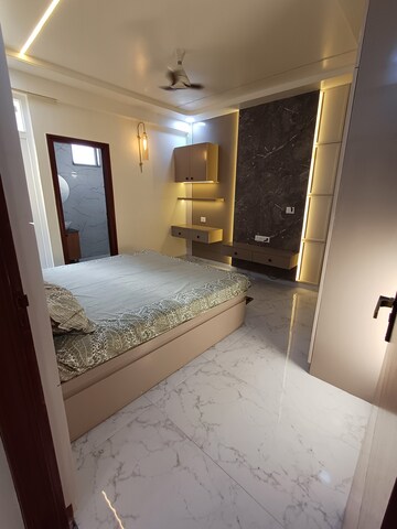 Room in 3 BHK Apartment at Vaishali Nagar – for Sale