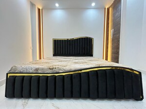 Bedroom in 1 BHK Builder Floor at Saket – for Rent