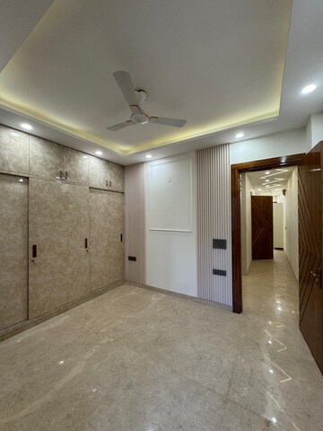 Room in 2 BHK Builder Floor at Malviya Nagar – for Sale