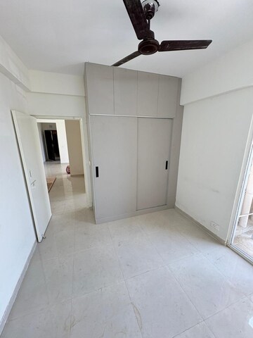 2 BHK Apartment For Rent in Signature The Millennia 3, Sector 37d